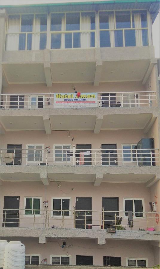 רישיקש Hotel Aman מראה חיצוני תמונה
